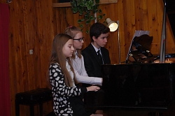 I Międzyszkolny Konkurs Zespołów Fortepianowych „Na 4 ręce i więcej”